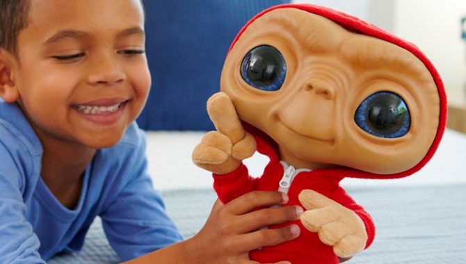 Mattel, E.T., Jan Jauregui