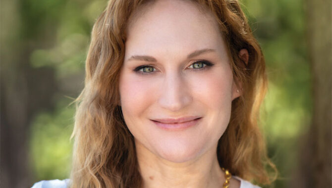 Meredith Counts, Jewel