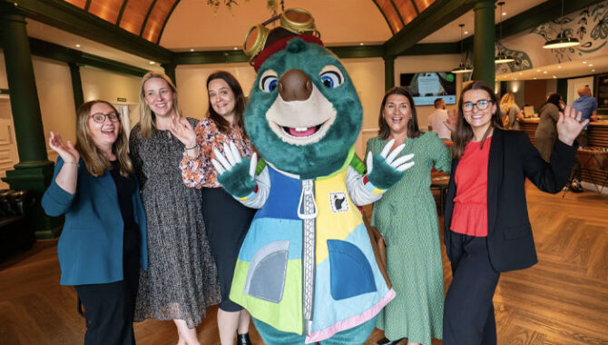 Two Daughters Entertainment, The Mole Resort, Laura Daniel, Tamsyn Parsons, Experiences, Food & Drink,