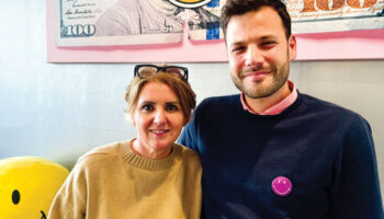 Valerio Costabile, Janet Martin, Smiley