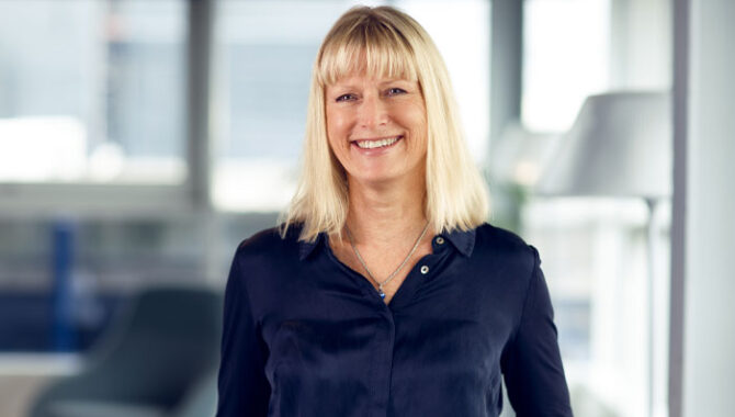 Warner Bros., Johanne Broadfield