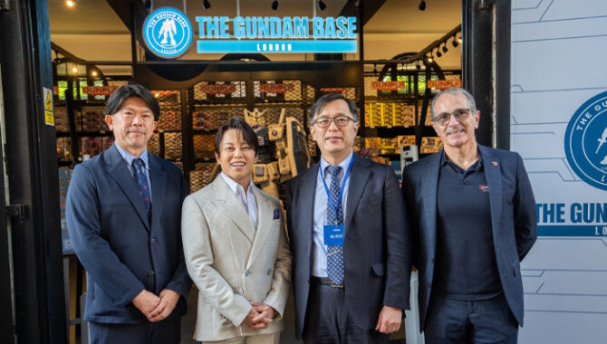 Gundam, Kazu Kojima, John McKenzie