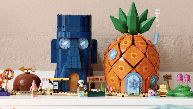 LEGO, Paramount